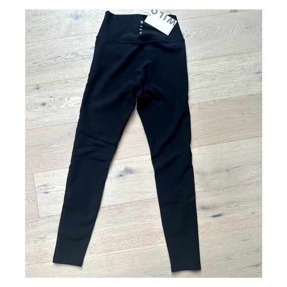 WILO Black Leggins Size Small NWT - Picture 2 of 7
